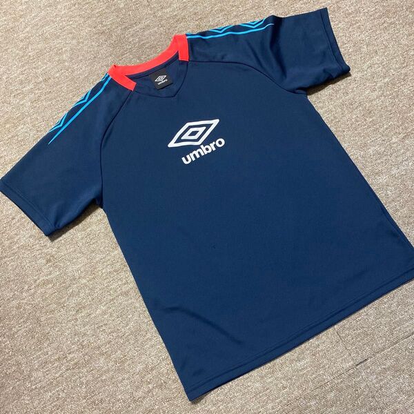 umbro アンブロ サッカー 半袖 プラクティス Sサイズ 160 半袖Tシャツ ゲームシャツ Tシャツ