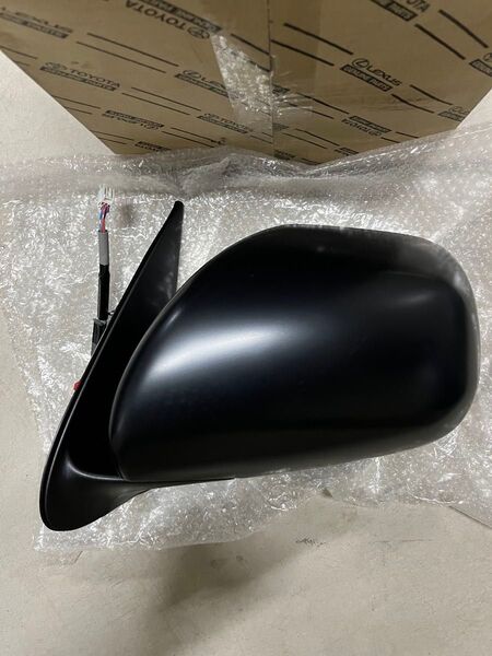 未使用 200系ハイエース 純正左ドアミラーASSY 純正品番87940-26630
