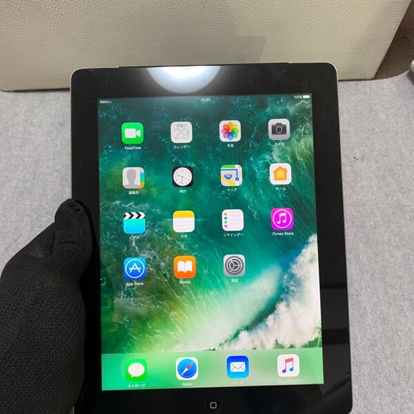 1029- iPad 4th Cellular