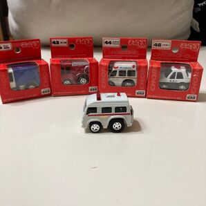 当時ものチョロQ HG救急車日本製 一台と未使用のチョロq四台 美品