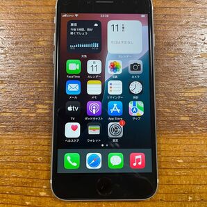 iPhone SE第二世代ホワイト 64GBSIMフリー