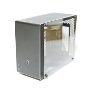 美品 RAIJINTEK OPHION EVO MINI-ITXケース