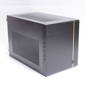 展示未使用 Silverstone SUGO 14 Mini-itx ケース