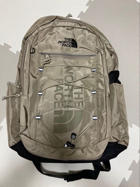 新品 ノースフェイス リュック 30L THE NORTH FACE WHITE LABEL NM2DP00J ポーチ付き
