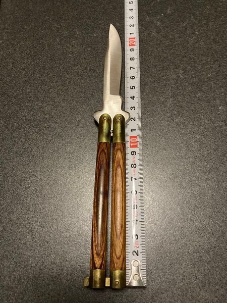 バタフライナイフ ウッド ケース付き