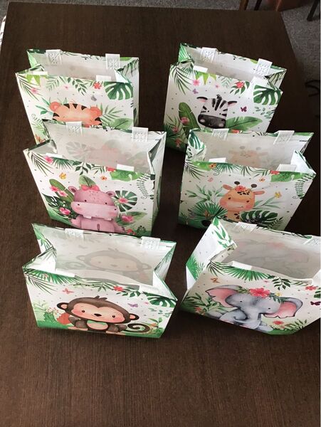 【可愛い動物柄の手提げバック・6袋セット】ギフトバック・子供・孫、友達プレゼント