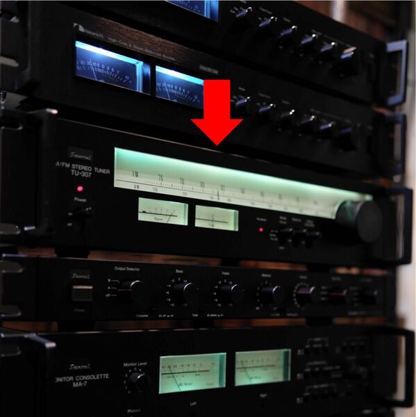 TU-307 SANSUI サンスイ チューナ ラックマウント付き 音出し 現状品