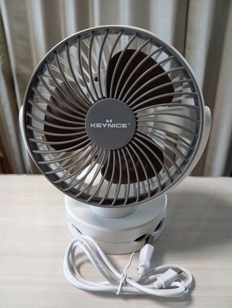 KEYNICE 13.6cm USB充電式 卓上&クリップ付き扇風機
