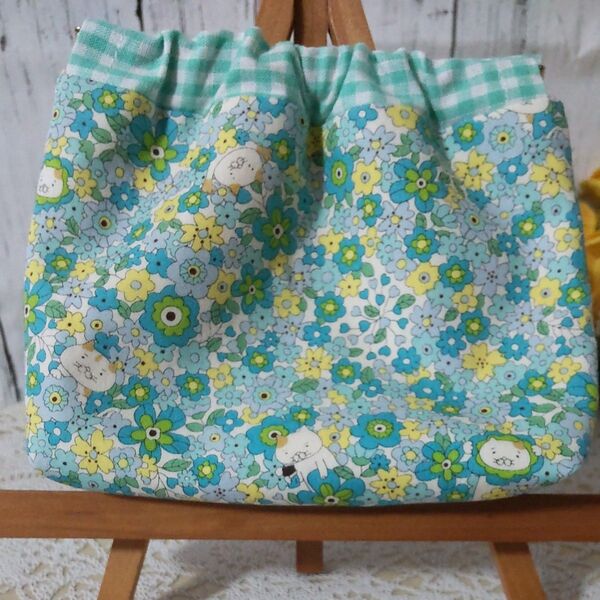 75 コットンこばやし 猫柄 バネ口ポーチ ハンドメイド