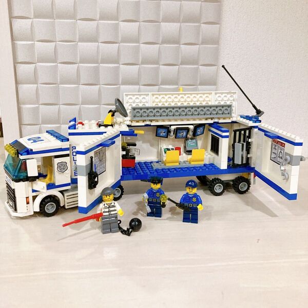 LEGO 60044 レゴシティ ポリスベーストラック