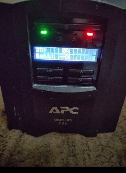 APC Smart-UPS 750 無停電電源装置 SMT750J
