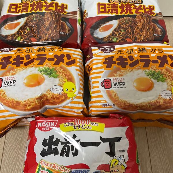 日清袋ラーメンと、焼きそば 25食+カップ麺3個