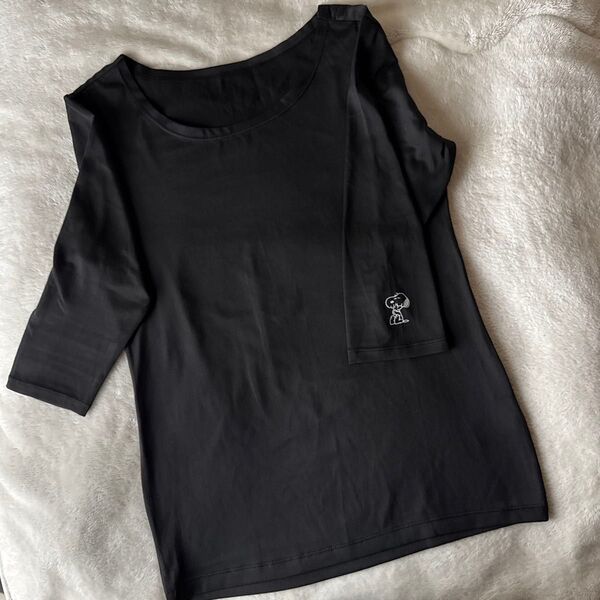 スヌーピー 刺繍 ワンポイント 七分袖 Tシャツ 黒