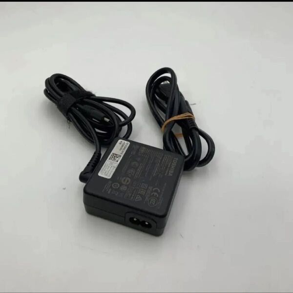 東芝 TOSHIBA Type-C PA5279U-1ACA 20V 2.25A 充電器 電源アダプター