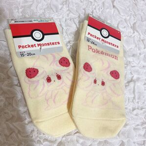 新品.*ポケモン Pokemon 靴下 マホイップ 2足セット お揃い