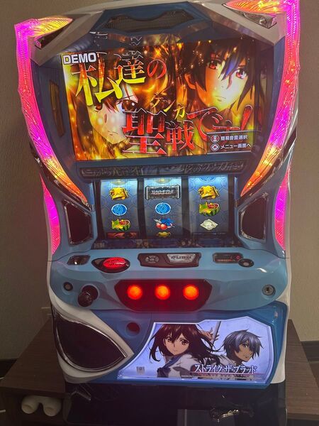 スマスロストライクザブラッド実機パチスロ実機