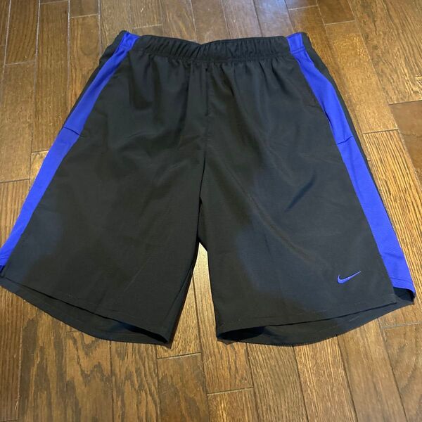【M】NIKE ナイキ チャレンジャー Dri-FIT ランニングショートパンツ ランニングパンツ ハーフパンツ 股下23cm