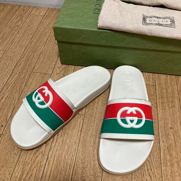 GUCCI グッチ サンダル メンズ 30㎝ インターロッキングG イニシャルロゴ ラバー グリーン アイボリー スライドサンダル