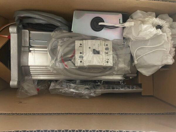 三和シャッター SG1524DR-4P 右形セット 電動シャッター開閉機 モーター200V巻き上げチェーンプーリーローラーチェーン