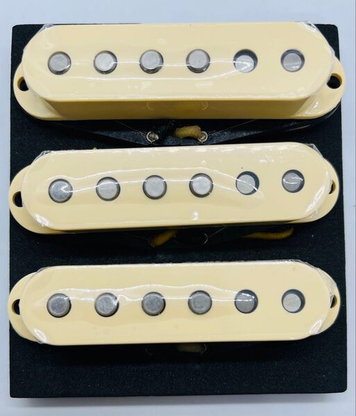 FENDER Custom Shop Fat '60s クローン 黄 アイボリー フェンダー ピックアップ ストラト PU