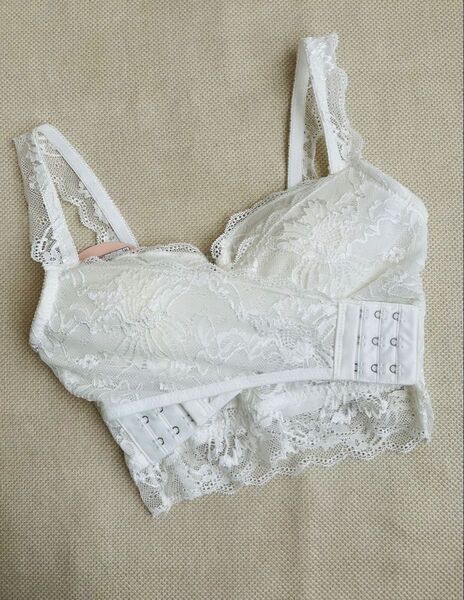 新品 レース ブラジャー ホワイト