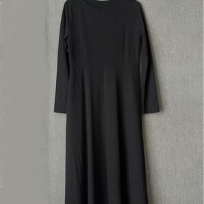 UNIQLO ブラック ロングワンピース