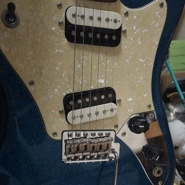 スクワイア スーパーソニック Squier Super-Sonic
