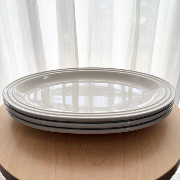 Le Creuset ル・クルーゼ オーバルプレート 30cm アイボリー 3枚