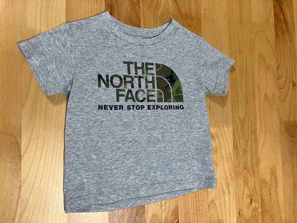 THE NORTH FACE キッズ Tシャツ グレー 迷彩柄ロゴ 100cm