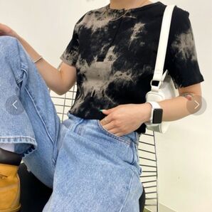 who's who gallery/ヘンリーネックTEE タイダイ柄ブラック