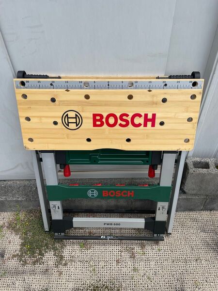 中古品:BOSCH ワークベンチ PWB600 折りたたみ式