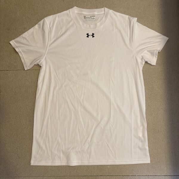 アンダーアーマー UNDER ARMOUR Tシャツ XL ホワイト