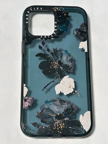 iPhone12pro max CASETiFY / White And Black Floral