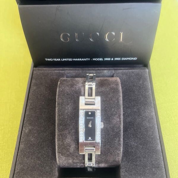 GUCCI グッチ 腕時計 3900L ダイヤベゼル 黒文字盤 稼働品