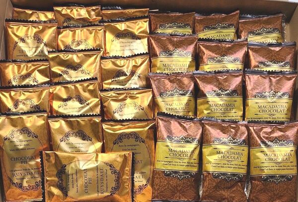 ロイスダール スイートチョコレートパイ・マカデミアショコラ