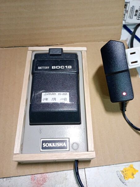 測量機器ソキアトータルステーション用充電池BDC18動作確認済 現状品