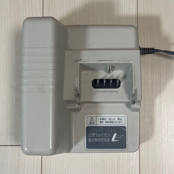 充電器 NKJ033 ★端子カバー付き パナソニック電動アシスト自転車用