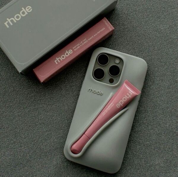 【 新品 未使用】rhode iPhoneケース unscented ヘイリービーバー グレー