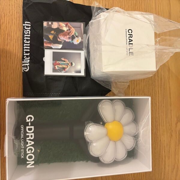 G-DRAGON ジヨン公式ペンライト+クレイドル+フォトカード