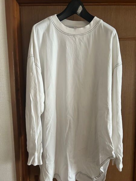 断捨離のため 更に値下げ JEANASISジーナシス 長袖Tシャツ カットソー ロンT ホワイト