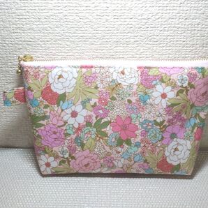 ハンドメイド ポーチ