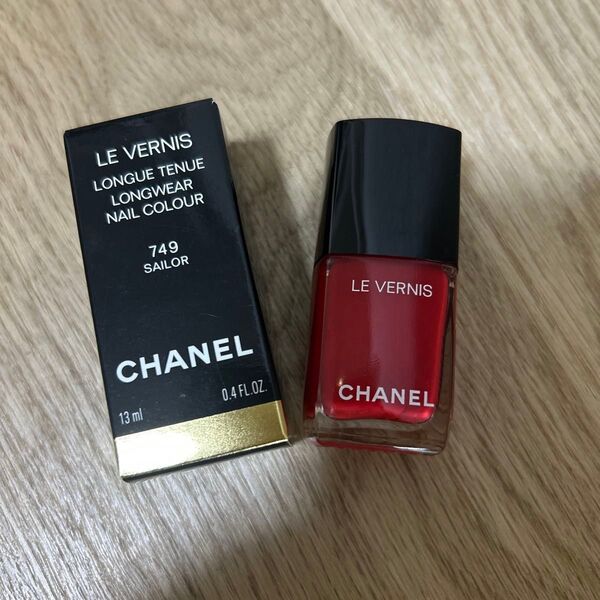 CHANEL ヴェルニ ロング トゥニュ 749 SAILOR