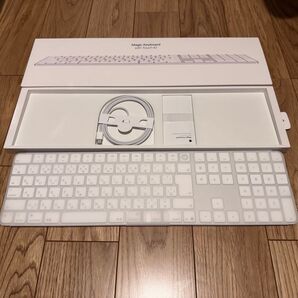 Apple MagicKeyboard TouchID USB-C MXK73J/A ホワイト