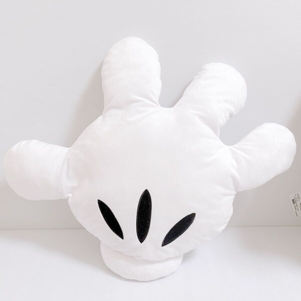 【レア商品】 ディズニー ミッキー ハンドクッション 特大サイズ