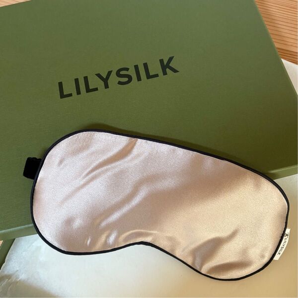 【新品・未使用】LILYSILK リリーシルク アイピロー トープ