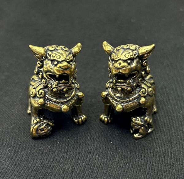 置物 アンティーク 黄銅 獅子 ライオン 魔除け 小さい 風水 セット ペア おしゃれ かわいい シーサー 人気 新品