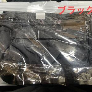 ユニクロ マルチポケットミニショルダーバッグ ブラック 黒 未使用 非売品