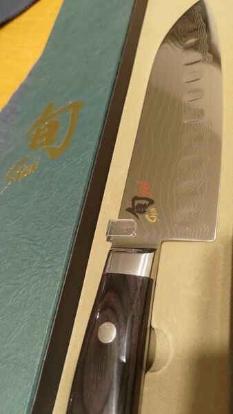 貝印 旬 Kaji 3徳包丁 ダマスカス SPG2 長切れ!