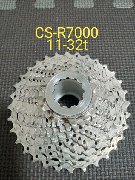 SHIMANO CS-R7000 11s 11-32t スプロケット シマノ 105 ①