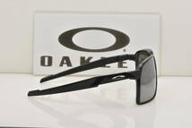 ★新品・正規輸入品！OAKLEY オークリー OO9446-0462 PORTAL ポータル ポリッシュブラック プリズムブラックポラライズド 偏光★_画像4